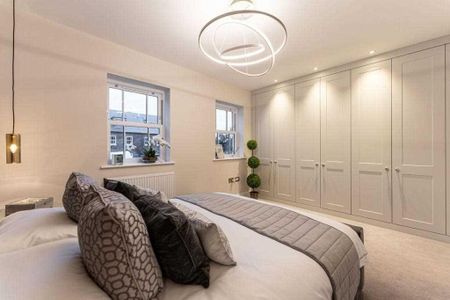 3 bedroom end of terrace house to rent - Photo 3