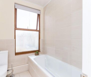 4 bedroom house to rent - Photo 2