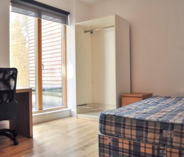 2 bedroom flat to rent - Photo 5