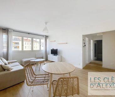 Location Appartement 2 pièces 44m² LYON 7ème - Photo 2