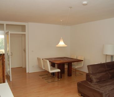 Großzügige 4-Zimmerwohnung mit Balkon in ruhiger und bevorzugter Wo... - Photo 1