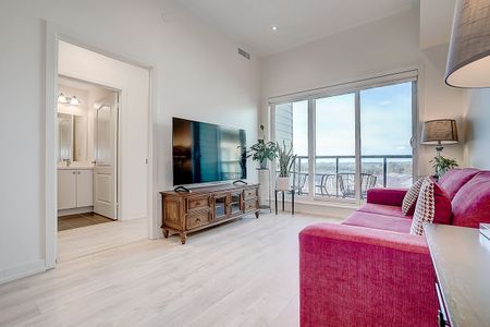 For Lease - 555 William Graham Drive Unit# 428, Aurora, Ontario - Photo 2