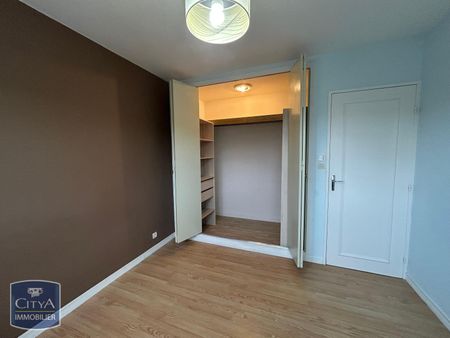 Location Appartement 3 pièces 67m² BOURGES 18000 - Photo 2