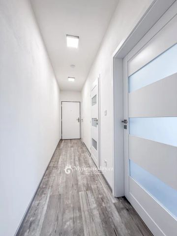 Pronájem novostavby bytu 2+kk s parkovacím stáním, 48 m - Photo 2