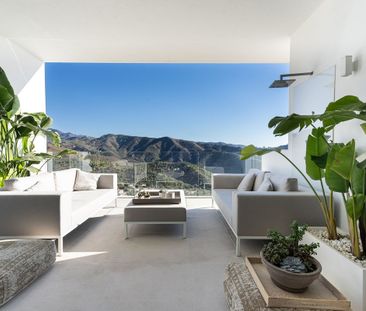Middle Floor Apartment · Marbella - Photo 3