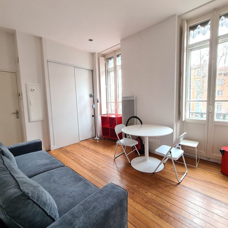 ARCOLE, studio MEUBLE de 20,40 m² - Photo 1