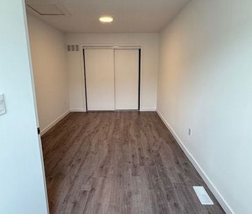 For Lease - 32 Waterleaf Trail, Welland, Ontario - Photo 5