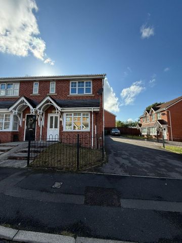 3 bedroom flat to rent - Photo 5