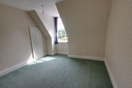 6 bedroom detached house to rent - Photo 4