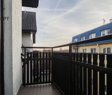 Mieszkanie dwupoziomowe || 3-pok. || Klecina - Zdjęcie 2