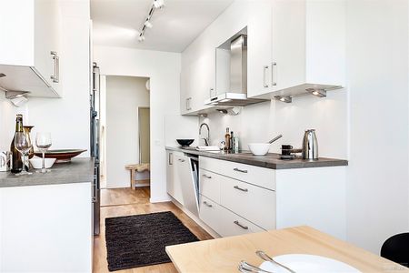 Roslins Väg 20 A - Foto 2