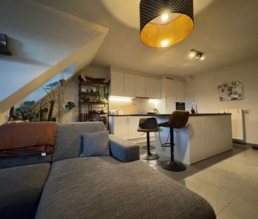 Recent duplexappartement met 2 ruime slaapkamers op wandelafstand v... - Photo 1