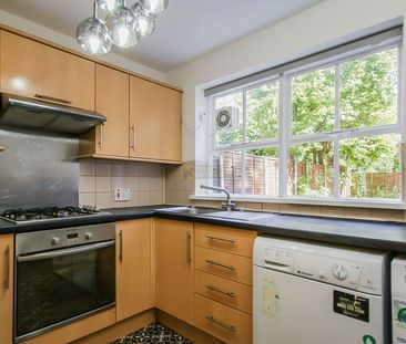 16 Pavenham Drive - Photo 5