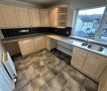 3d Ardfarn Close, Newtownabbey, BT37 9AN - Photo 2