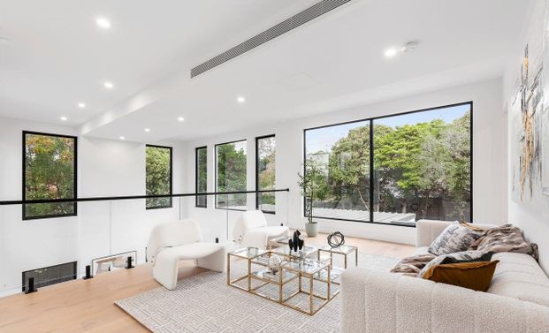 20 Ajax Drive, Wheelers Hill - Photo 1