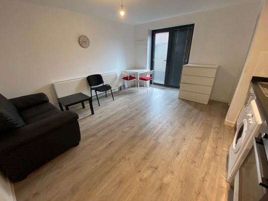 1 Bed Student Accommodation - Photo 1