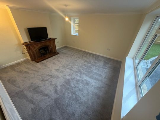 4 bedroom detached house to rent - Photo 1