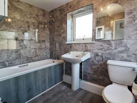 Malmesmead Road, Llanrumney, Cardiff, CF3 - Photo 4