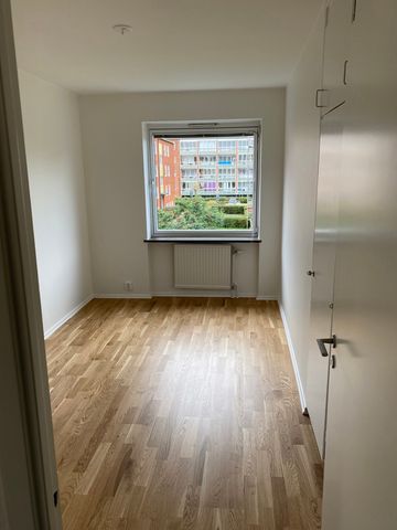 Docentgatan 1B, Hermodsdal - Photo 3