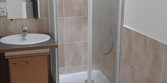 Location Appartement 1 pièce 18m² CLERMONT FERRAND 63100 - Photo 3