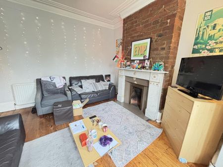 4 bedroom house to rent - Photo 2