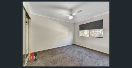 SPACIOUS 3 BEDROOM UNIT IN CHERMSIDE - Photo 4