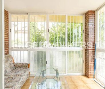 Casa adosada en alquiler en Calle de María Lombillo - Foto 1