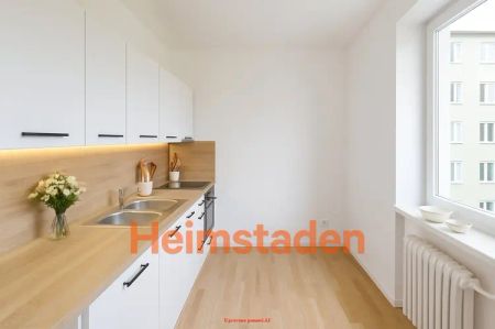 Pronájem bytu 2+1 51 m - Fotografie 3
