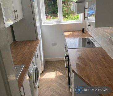 2 bedroom maisonette to rent - Photo 3