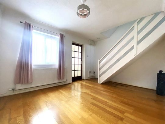 2 bedroom terraced house to rent - Photo 1