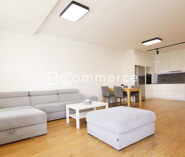 Pronájem bytu 3+kk 76 m² - Fotografie 2