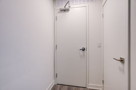 For Lease - 65 Curlew Drive Unit# 200, Toronto, Ontario - Photo 3