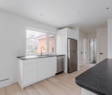 For Lease - 44 Robertsfield Crescent Unit# Main, Toronto, Ontario - Photo 6