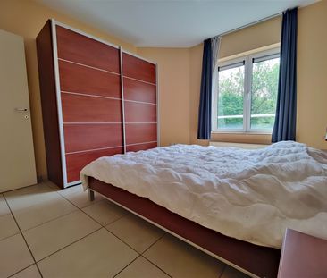Appartement te huur in Schaarbeek - Photo 2