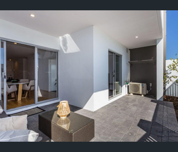 4/180 Bartram Road, Atwell, WA 6164 - Photo 1