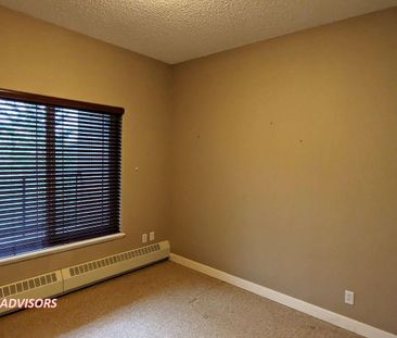 #434 10 Discovery Ridge Close Southwest - Photo 5