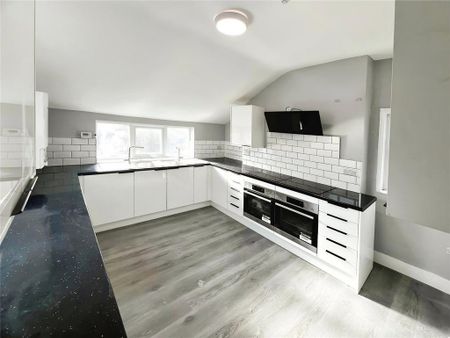 1 bedroom property to rent - Photo 3