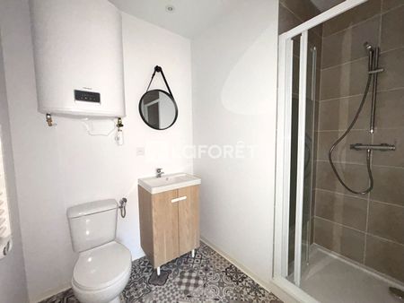 Apartment - Photo 2