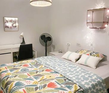 Carrer de Lluís Oliag, Valencia, Valencian Community 46006 - Photo 2