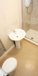 Lea, Preston - Photo 3