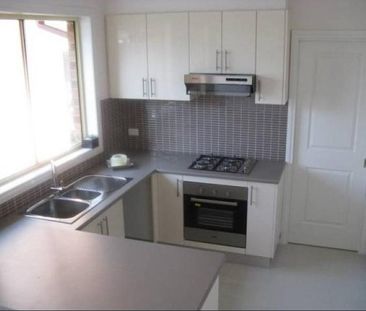 90A Haldane Road, Niddrie VIC 3042 - Photo 5