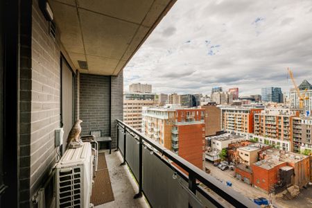 1190 Rue MacKay, #1202 - Photo 3