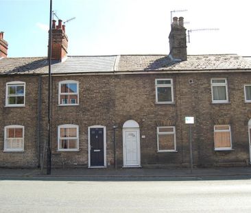 2 bedroom terraced house to rent - Photo 4