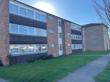 2 bedroom apartment to rent Winthrop House, Winthrop Road, Bury St. Edmunds, IP33 - Photo 3