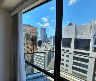 Great Central Location - Photo 4