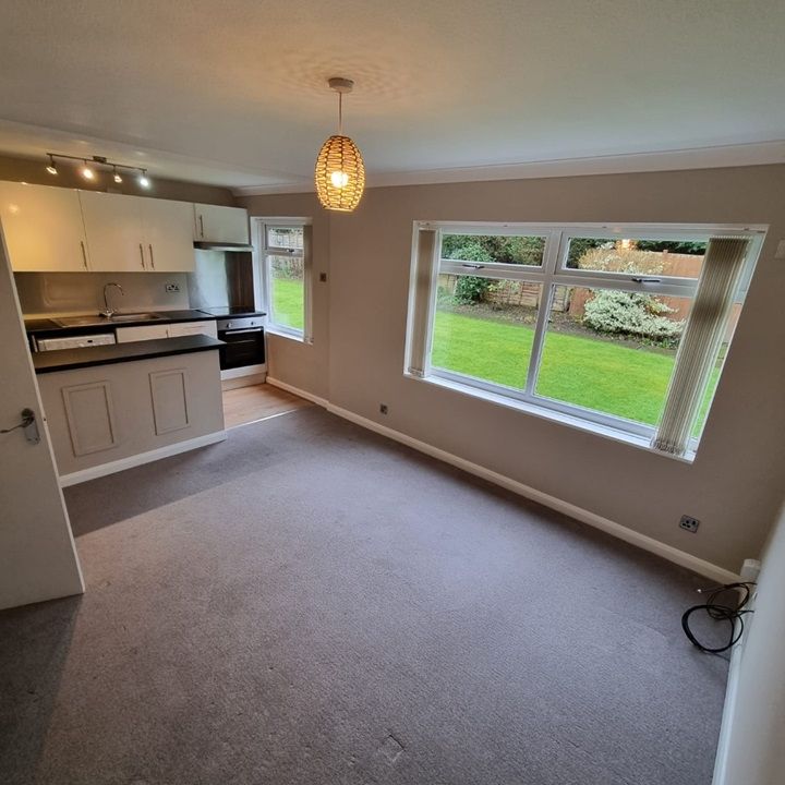 1 Bed Flat, Abbey Court, S8 - Photo 1