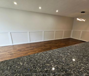 358 Browndale Crescent #MainFlr - Photo 5