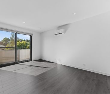 6/18-20 Camira Street, Malvern East VIC 3145 - Apartment For Rent |... - Photo 2