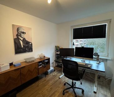 Untermiete: Möblierte 3-Zimmer-Wohnung in Hamburg-Barmbek - Photo 2