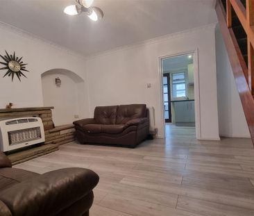 2 bedroom house to rent - Photo 2